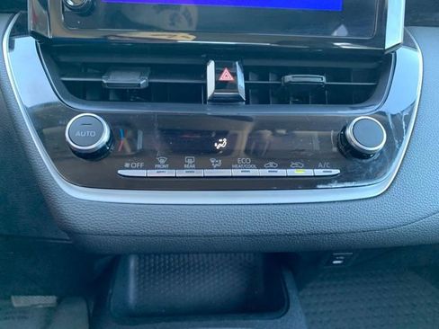 Certified 2024 Toyota Corolla LE image 25