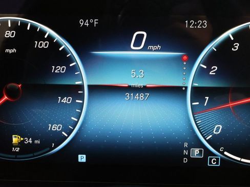 Used 2022 Mercedes-Benz E 350 Sedan image 17