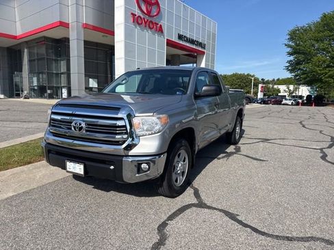 Used 2016 Toyota Tundra SR5 w/ Tow Package image 2