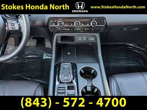 Certified 2025 Honda Pilot Black Edition image 20