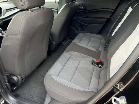 Used 2024 Chevrolet Trax RS w/ Driver Confidence Package image 10