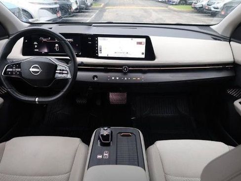 Certified 2023 Nissan Ariya FWD image 22