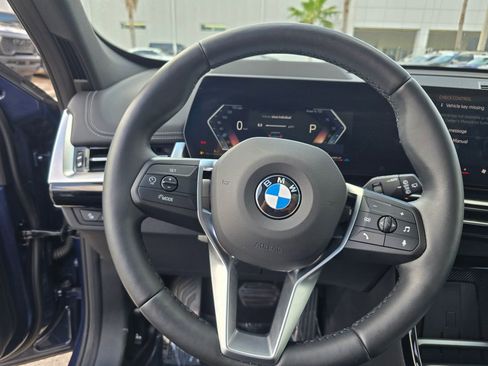Used 2025 BMW X1 xDrive28i image 18