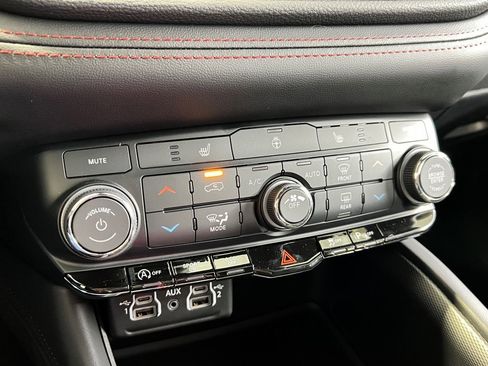 New 2026 Dodge Durango GT w/ Blacktop Package image 33