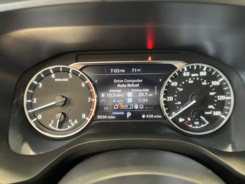 Used 2023 Nissan Rogue SV image 9