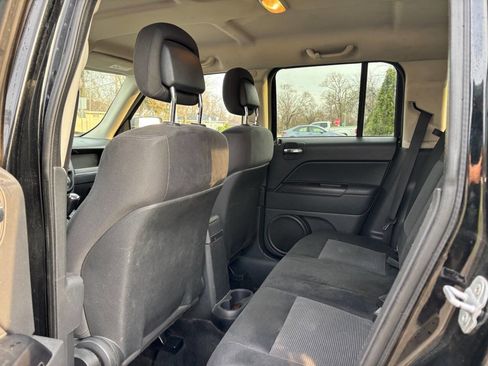 Used 2012 Jeep Patriot Sport w/ PWR Value Group image 8