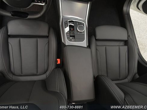 Used 2026 BMW 330i Sedan w/ Convenience Package RWD image 19