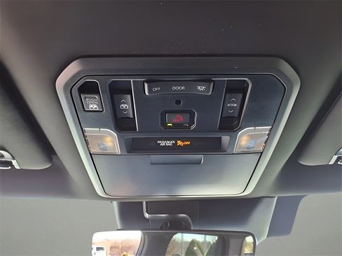 New 2025 Toyota Tundra Limited image 16