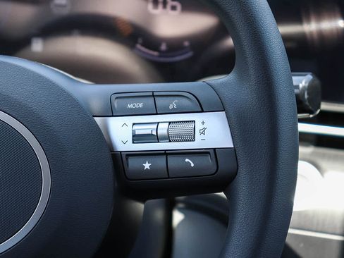 New 2026 Hyundai Kona SE FWD image 20