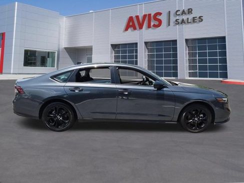 Used 2025 Honda Accord SE image 5