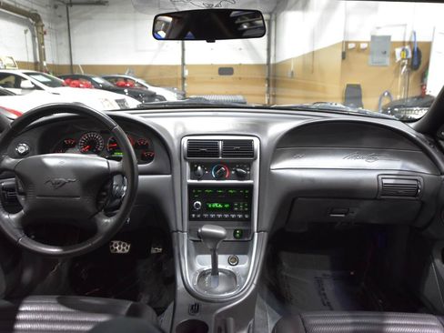 Used 2004 Ford Mustang Mach 1 RWD image 32