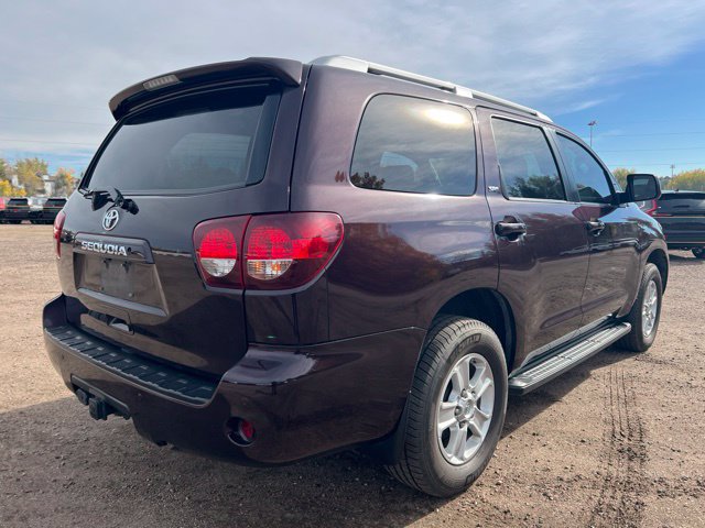 Used 2018 Toyota Sequoia SR5 w/ Premium Package AWD/4WD image 5