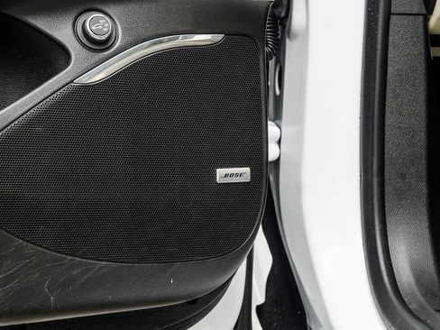 Used 2023 Buick Enclave Avenir image 39