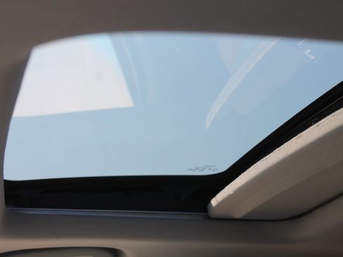 Used 2021 Honda CR-V EX-L image 8