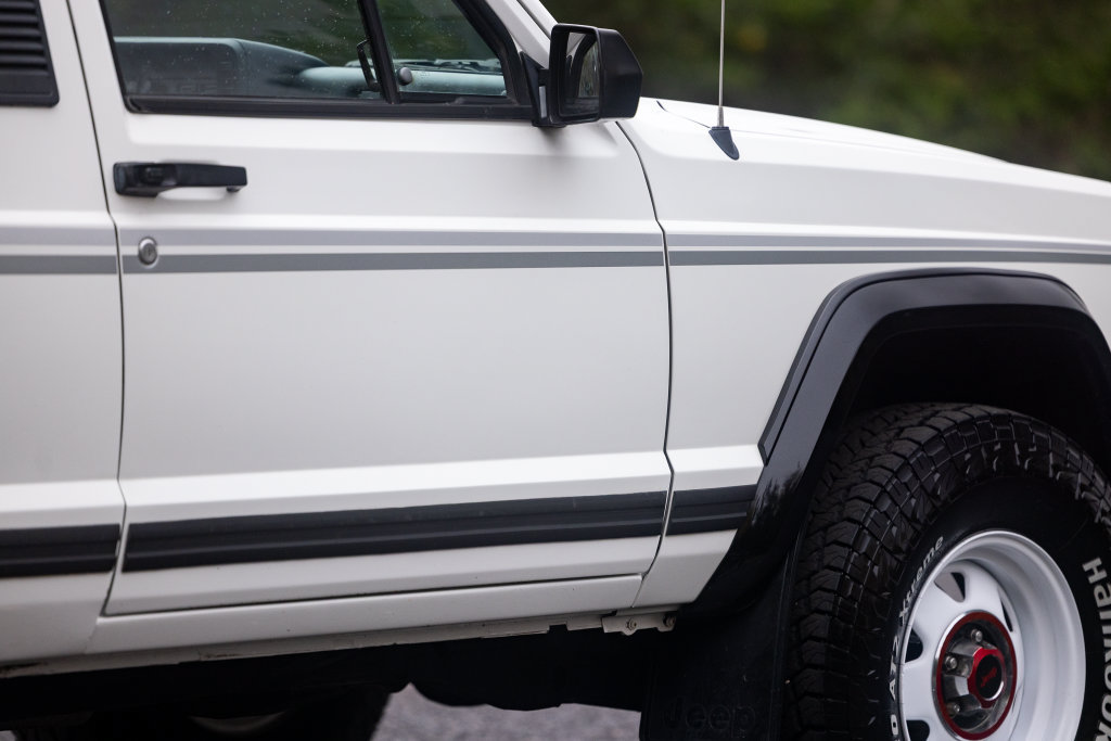 Used 1988 Jeep Comanche Pioneer AWD/4WD image 53