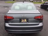 Used 2016 Volkswagen Jetta Sport image 6