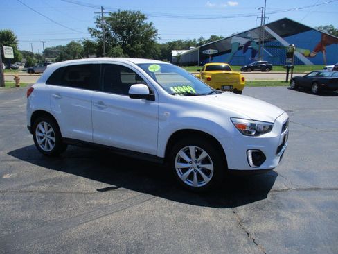 Used 2015 Mitsubishi Outlander Sport SE AWD/4WD image 8