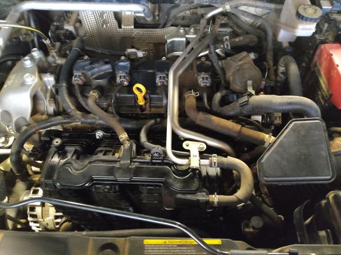 Used 2021 Nissan Rogue S AWD/4WD image 30