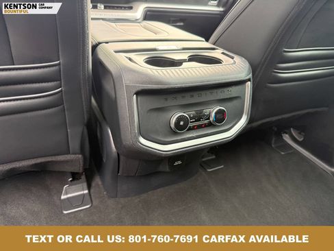 Used 2025 Ford Expedition Platinum AWD/4WD image 32