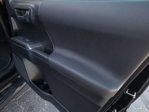 Used 2019 Toyota Tacoma TRD Pro AWD/4WD image 24