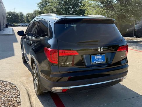 Used 2016 Honda Pilot Touring image 3