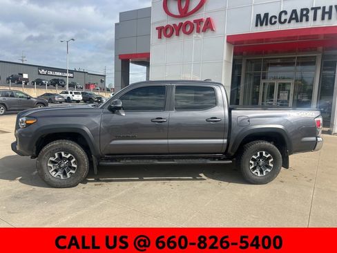 Used 2023 Toyota Tacoma TRD Off-Road image 9