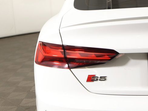 Used 2022 Audi S5 Premium image 15
