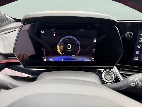 Used 2025 Chevrolet Trax RS w/ Driver Confidence Package image 16