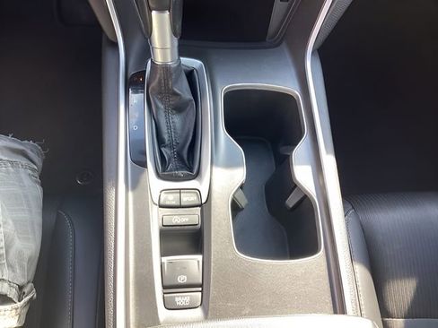 Used 2022 Honda Accord Sport image 21