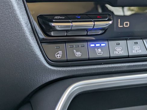New 2026 MAZDA CX-90 Plug-In Hybrid w/Premium Sport AWD/4WD image 31