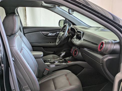 Used 2022 Chevrolet Blazer RS w/ Enhanced Convenience Package AWD/4WD image 13