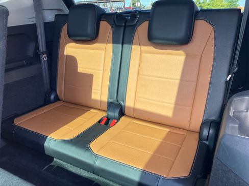 Used 2019 Volkswagen Tiguan SE AWD/4WD image 30