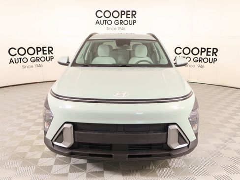Used 2025 Hyundai Kona SEL AWD/4WD image 8