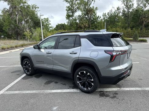 New 2026 Chevrolet Equinox RS w/ Convenience Package III FWD image 5