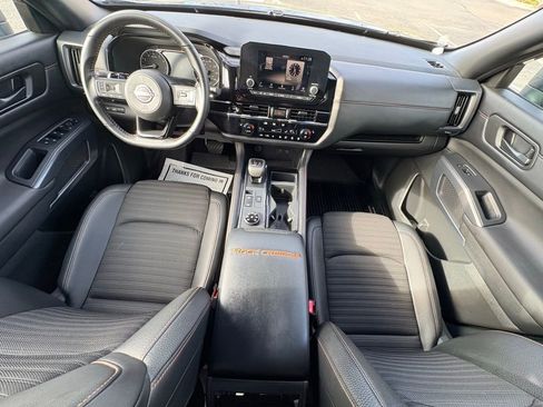 Used 2025 Nissan Pathfinder Rock Creek image 15