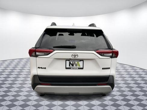Used 2024 Toyota RAV4 Adventure image 4