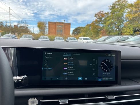 New 2026 Hyundai Tucson SE image 23