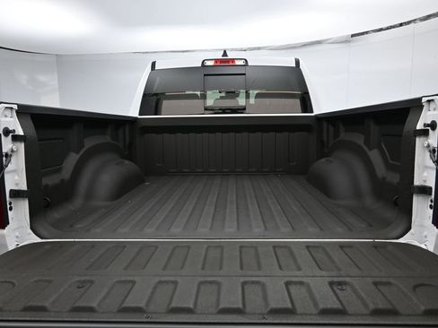 New 2025 RAM 1500 Big Horn AWD/4WD image 23