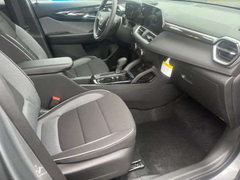 New 2026 Chevrolet TrailBlazer LS w/ LS Convenience Package AWD/4WD image 28