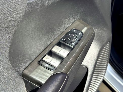 Used 2022 Mitsubishi Outlander ES image 14