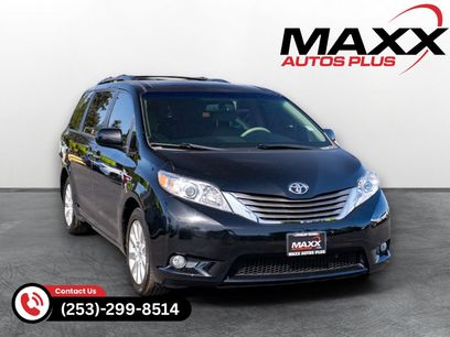 Used 2013 Toyota Sienna XLE w/ Premium Pkg