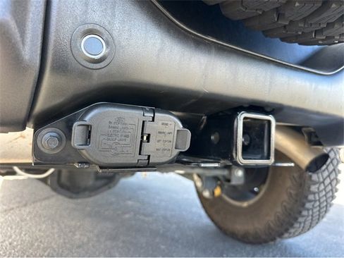 Used 2022 Ford Bronco Everglades image 21