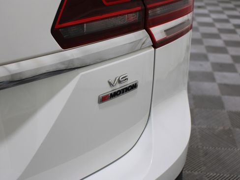 Used 2018 Volkswagen Atlas SE image 31