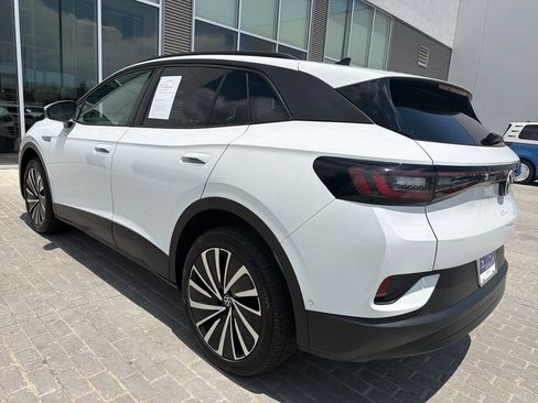 Certified 2025 Volkswagen ID.4 Pro AWD/4WD image 4