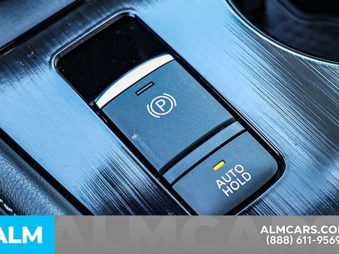 Certified 2025 Nissan Rogue Platinum w/ Tech Package image 41