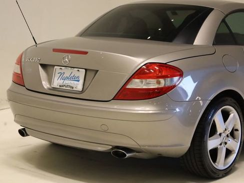 Used 2005 Mercedes-Benz SLK 350 image 7