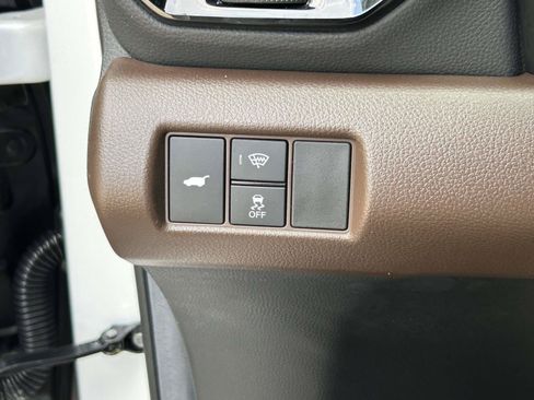 Used 2025 Honda Pilot Elite image 30