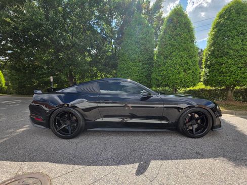 Used 2019 Ford Mustang GT Premium w/ GT Performance Package image 6
