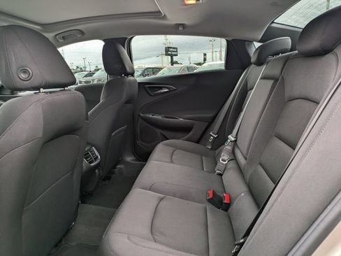 Used 2023 Chevrolet Malibu LT FWD image 13