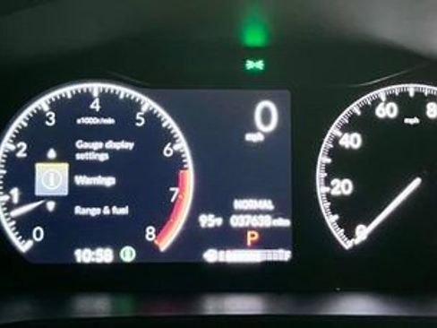 Used 2023 Honda Pilot Touring image 23